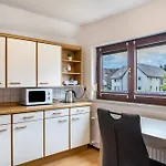 Hennen Appartement *