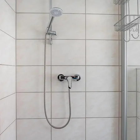 Hennen Apartment *